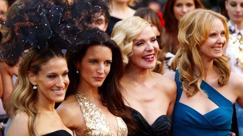 Sarah Jessica Parker, Kristin Davis, Kim Cattrall, Cynthia Nixon posing at a SATC premiere