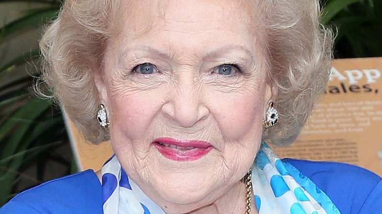 Betty white smiling 