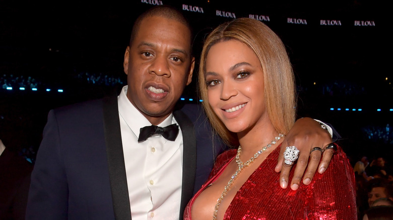 Jay-Z and Beyoncé posing