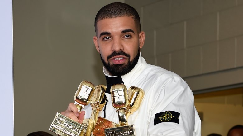 Drake breaks record with 13 honors at Billboard Music Awards