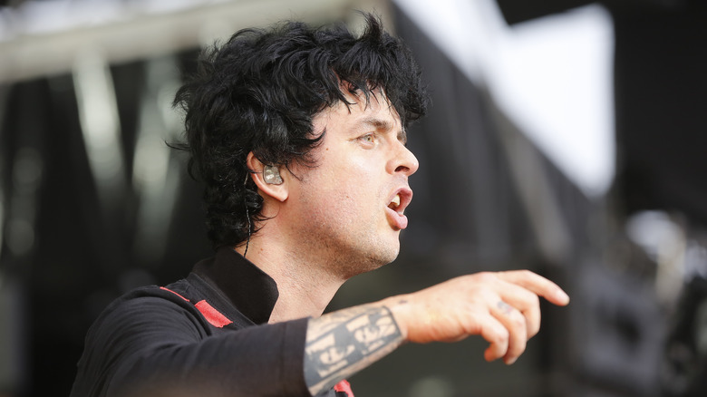 Billie Joe Armstrong yelling