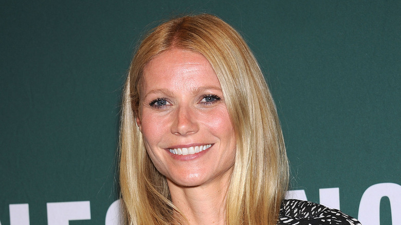 ubehag Øjeblik Meget Bizarre Things About Gwyneth Paltrow That Are Hard To Ignore