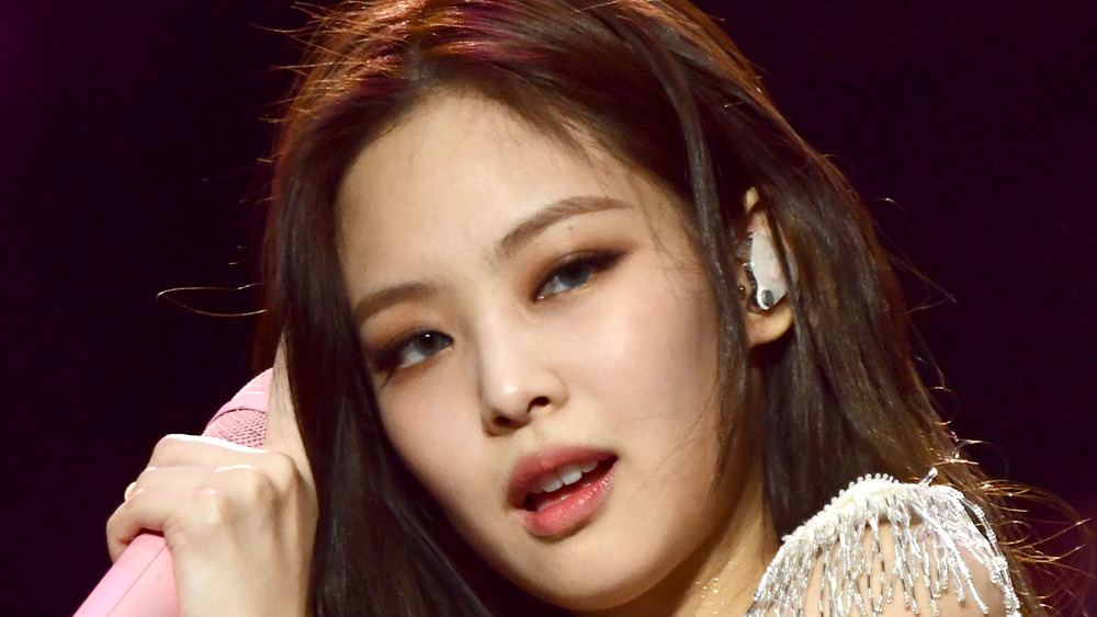 Blackpink's Jennie performing