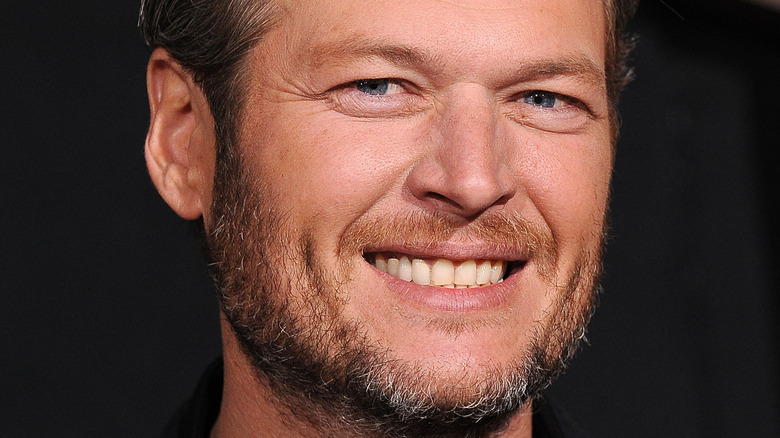 Blake Shelton smile 