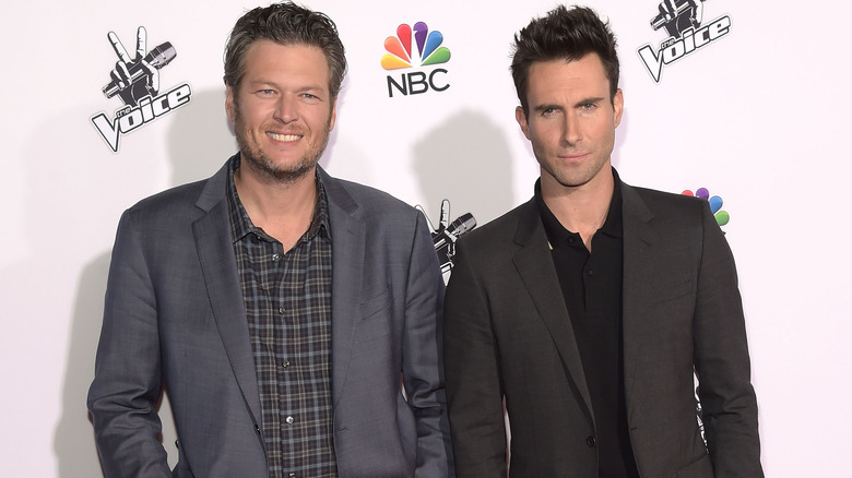 Blake Shelton and Adam Levine red carpet 