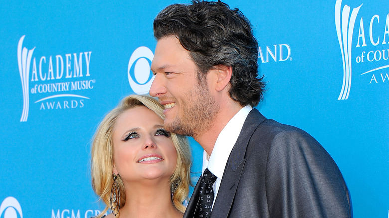 Miranda Lambert looking up at Blake Shelton