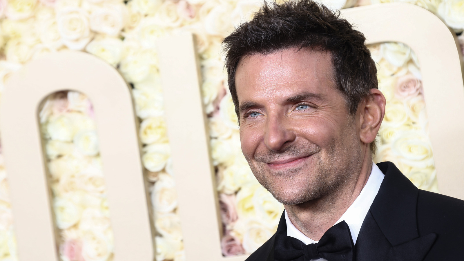 Bradley Cooper Was Insufferable At The 2024 Golden Globes & Everyone