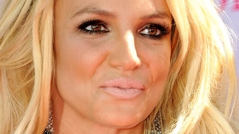 Britney Spears nude lip