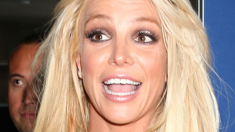 Britney Spears wide mouth 