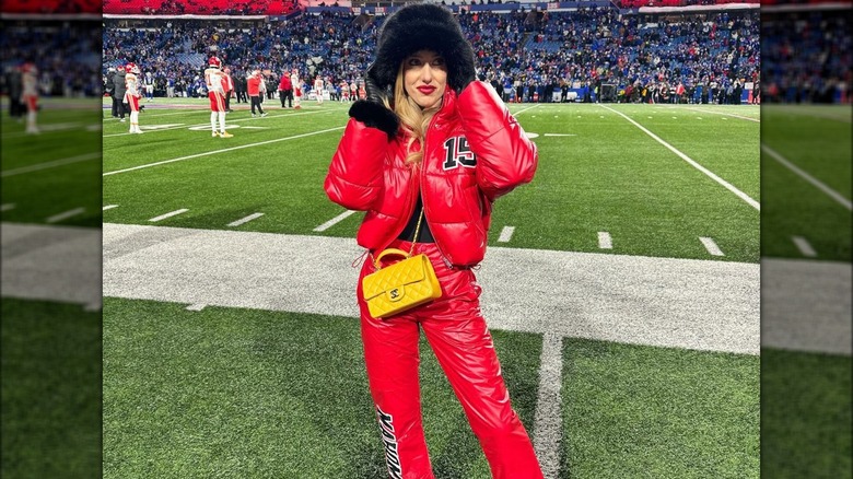 Brittany Mahomes posing sidline 