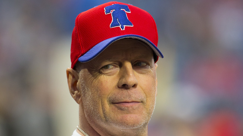 Bruce Willis wearing phillies hat