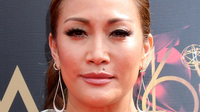 Carrie Ann Inaba posing