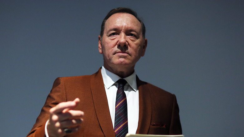 Kevin Spacey gazing up