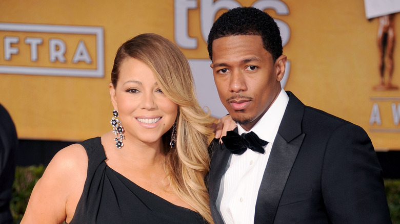 Mariah Carey, Nick Cannon posing