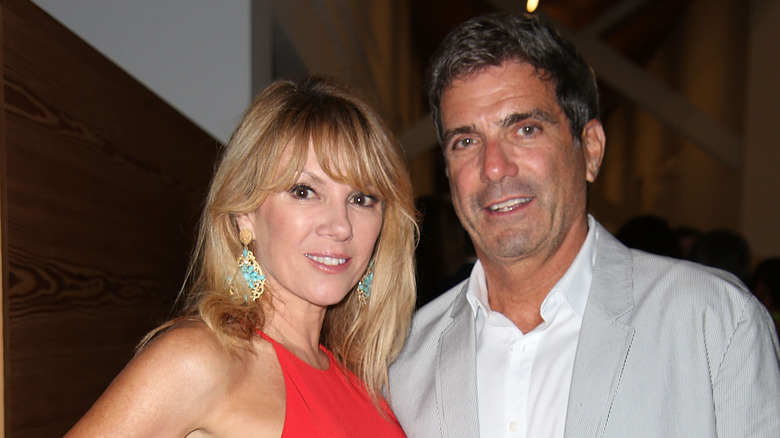 Ramona and Mario singer posing