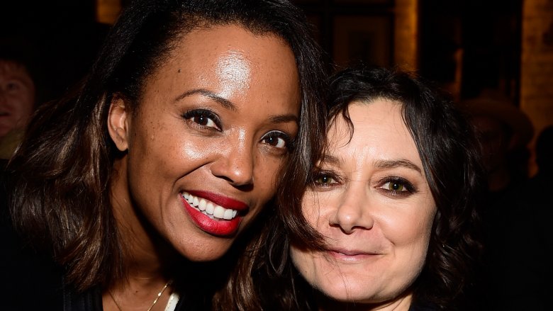Aisha Tyler Sara Gilbert