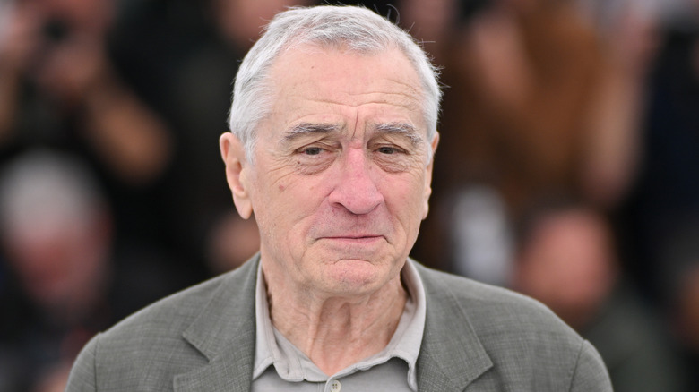 Robert De Niro waving