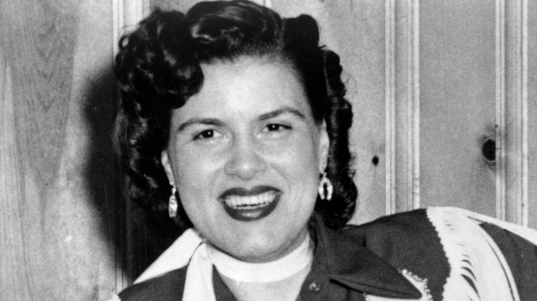Patsy Cline smiling