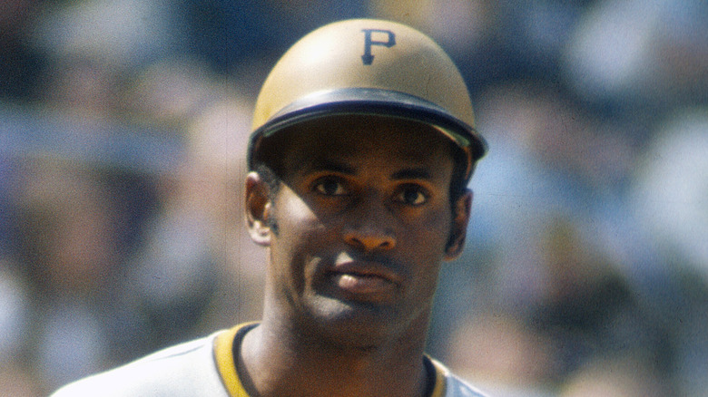 Roberto Clemente playing baseball