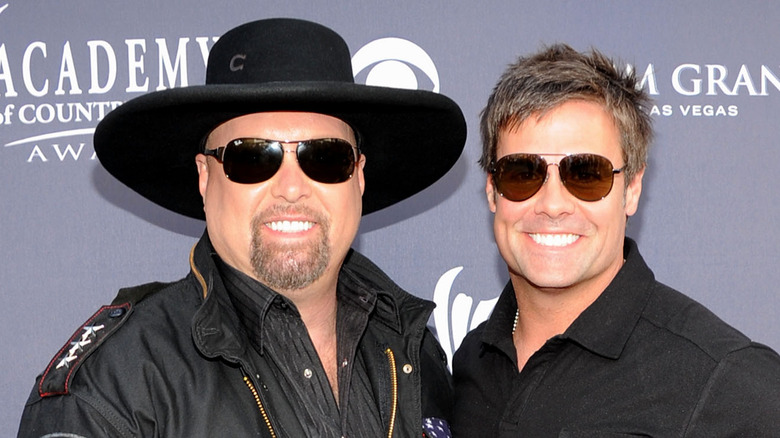 Montgomery Gentry at award show