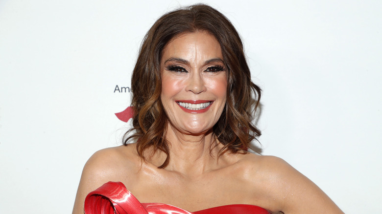 Teri Hatcher grinning