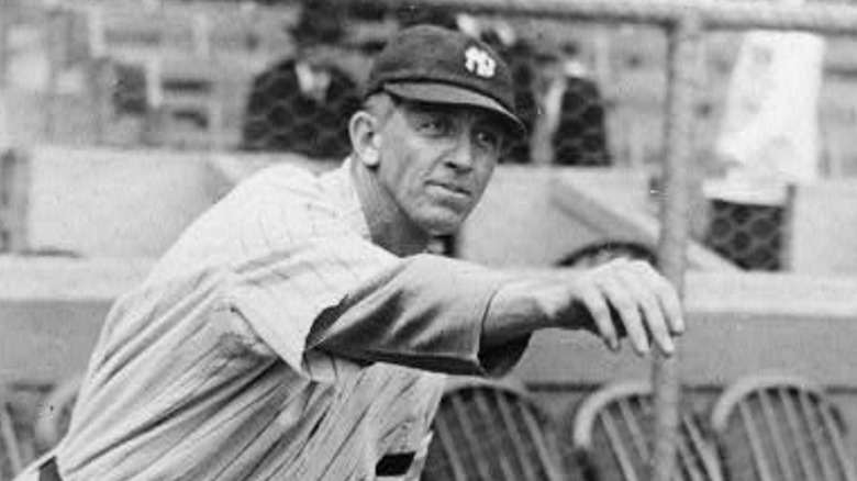 Ray Caldwell pitching a baseball
