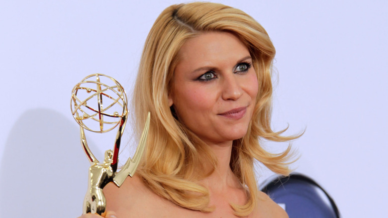 Claire Danes poses with an Emmy statuette in 2012
