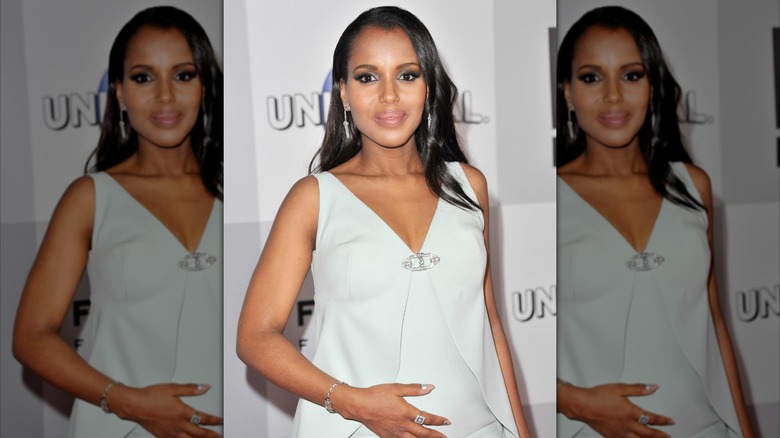 Kerry Washington poses for a photo in 2014