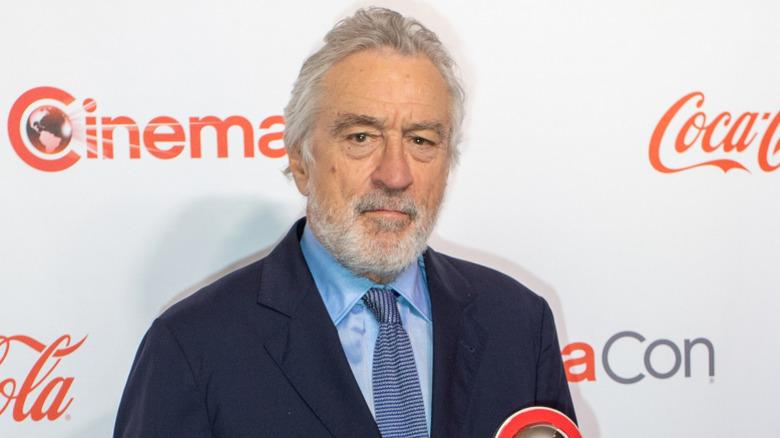 Robert De Niro posing