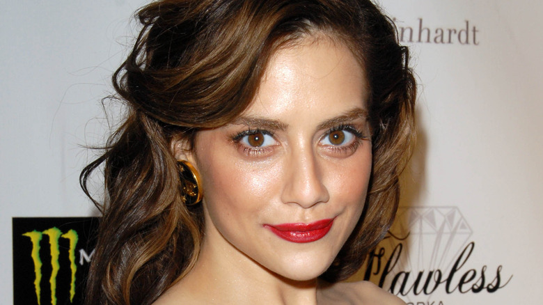 Brittany Murphy with brunette hair