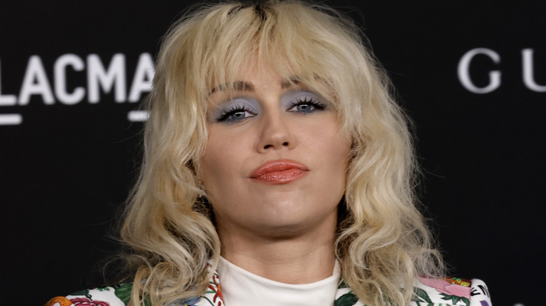 Miley Cyrus looking ready to beef