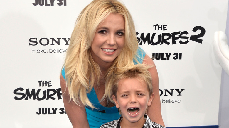 Britney Spears with her son who is crying