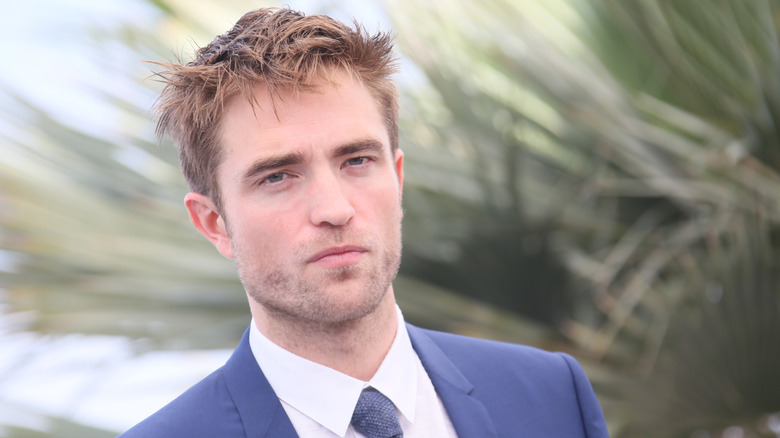 Robert Pattinson frowning
