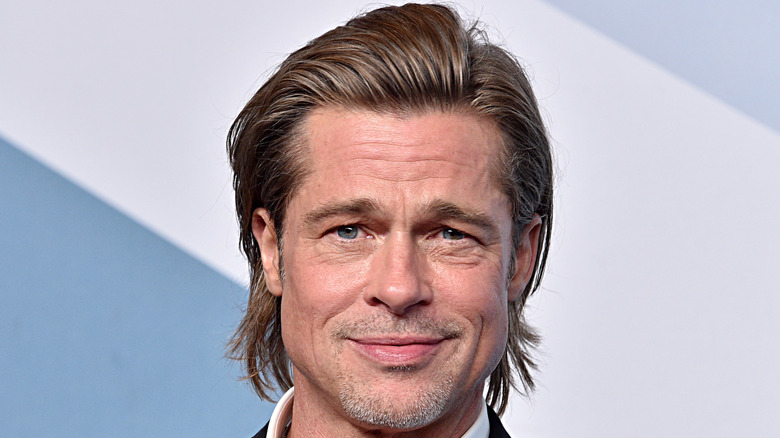 Brad Pitt posing for cameras