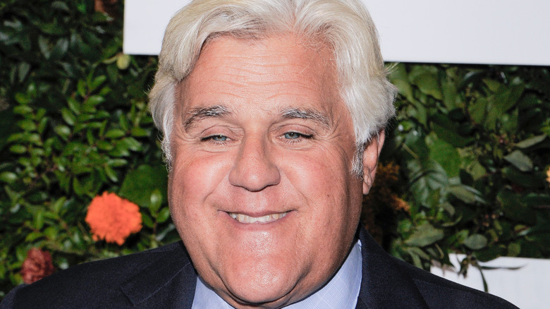 Jay Leno posing for cameras