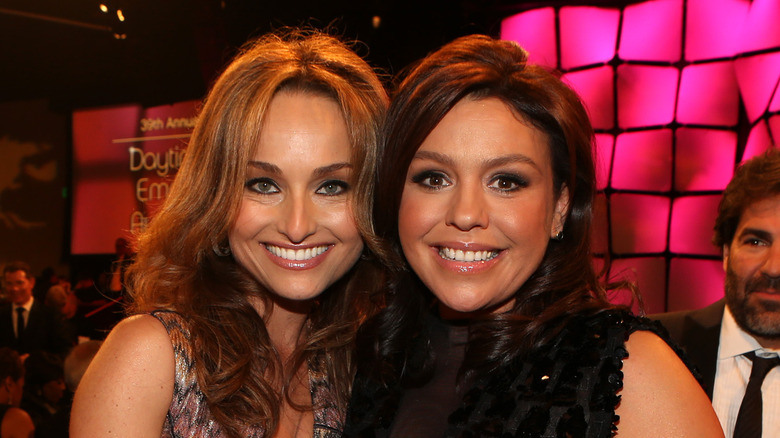 Giada De Laurentiis and Rachael Ray smilng