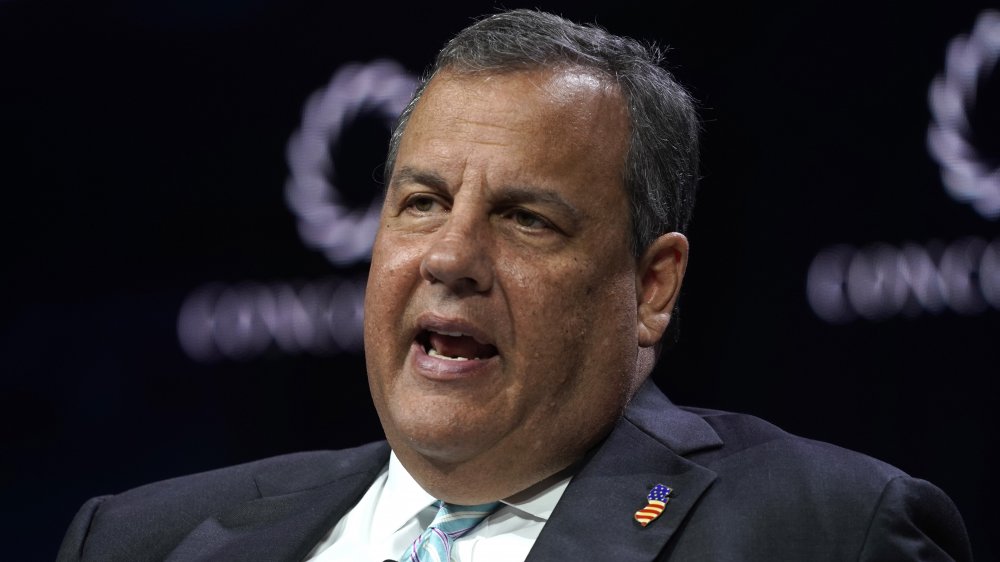 Chris Christie speaking at podium