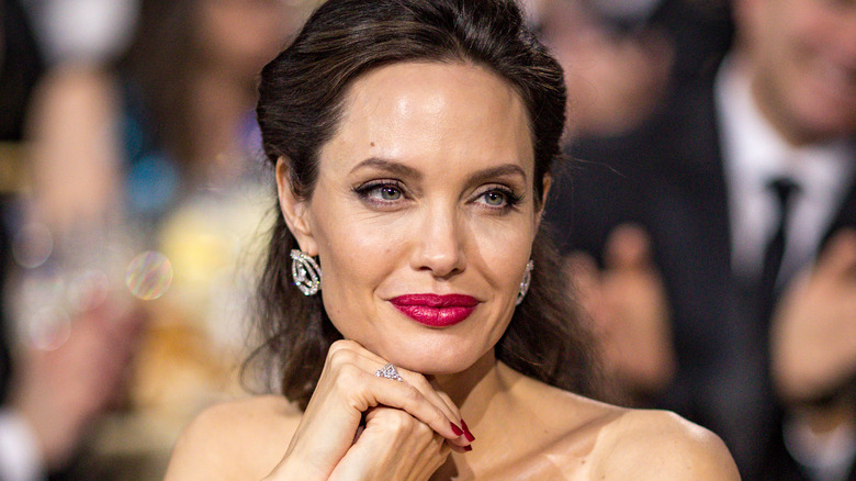 Angelina Jolie posing at event