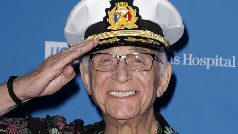 Gavin MacLeod giving a salute