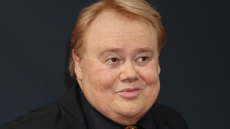 Louie Anderson smiling