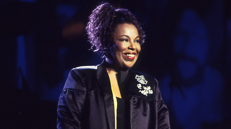 Roberta Flack performing at the Madison Square Garden