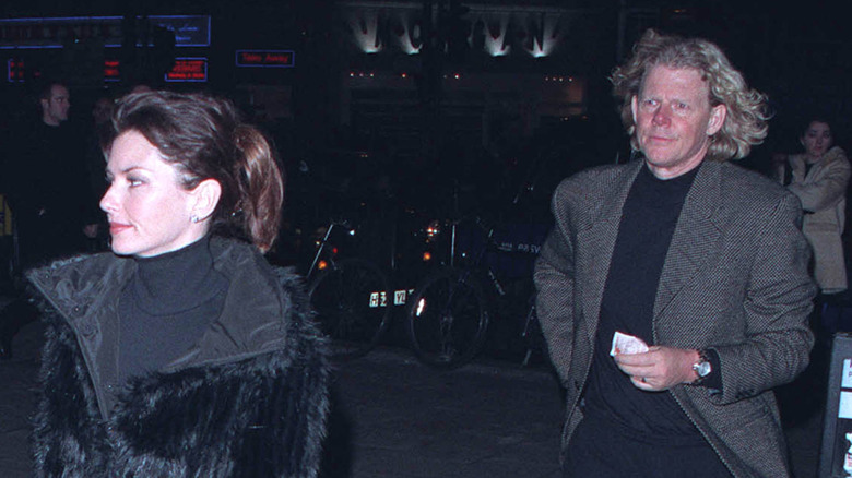 Shania Twain and Robert Lange walking