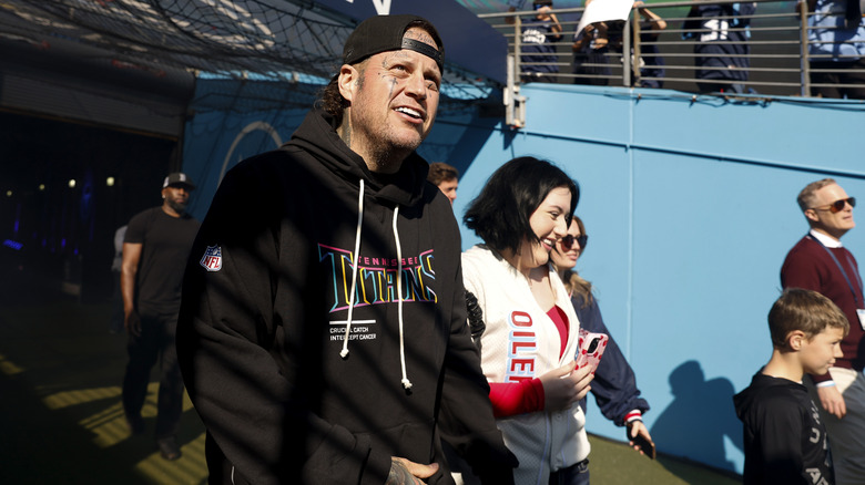 rtist Jelly Roll looking on from the field prior to the game between the Seattle Seahawks and the Tennessee Titans at Nissan Stadium