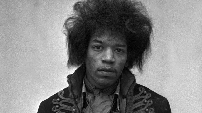 Jimi Hendrix posing 