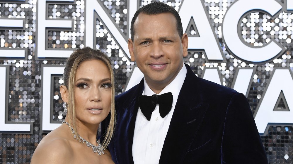 Jennifer Lopez and Alex Rodriguez posing at the 26th Annual Screen Actor's Guild Awards 