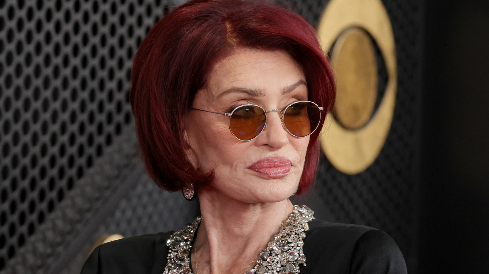 Celebs Experiencing 'Ozempic Neck' from Rapid Weight Loss - Featured image