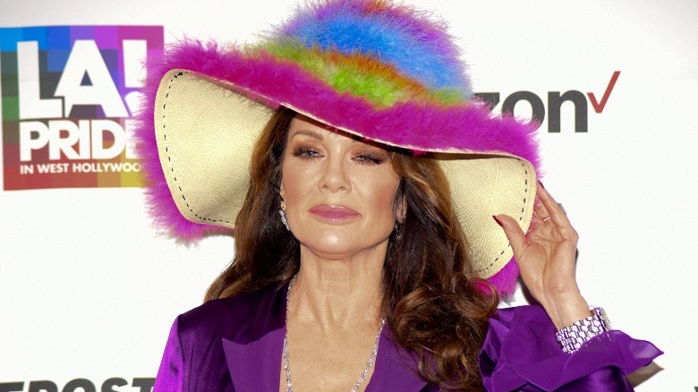 Lisa Vanderpump with hat