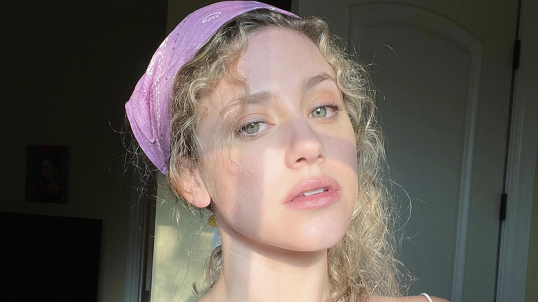 Lili Reinhart takes a curly-haired selfie