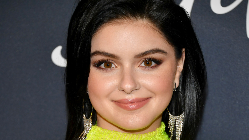 Ariel Winter smiling