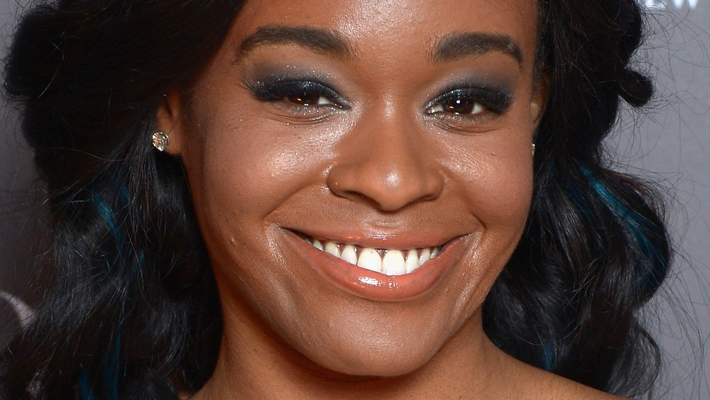 Azealia Banks smiling 